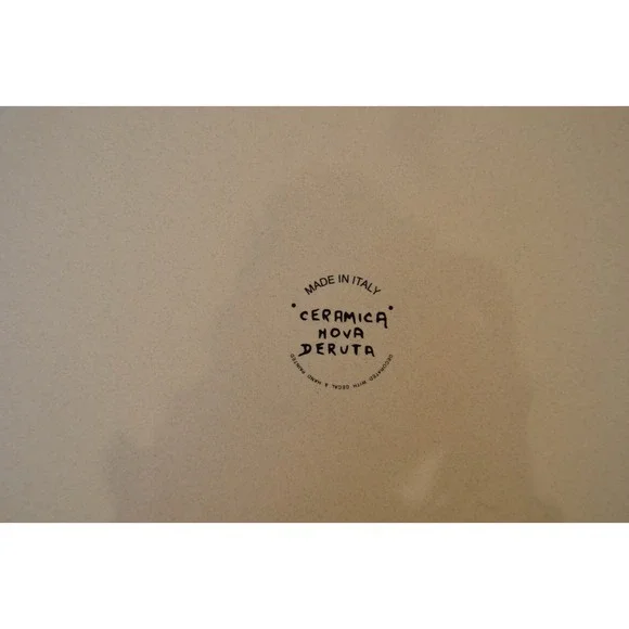 Deruta Italian Hand Painted Ceramic Platter - Picture 3 of 5